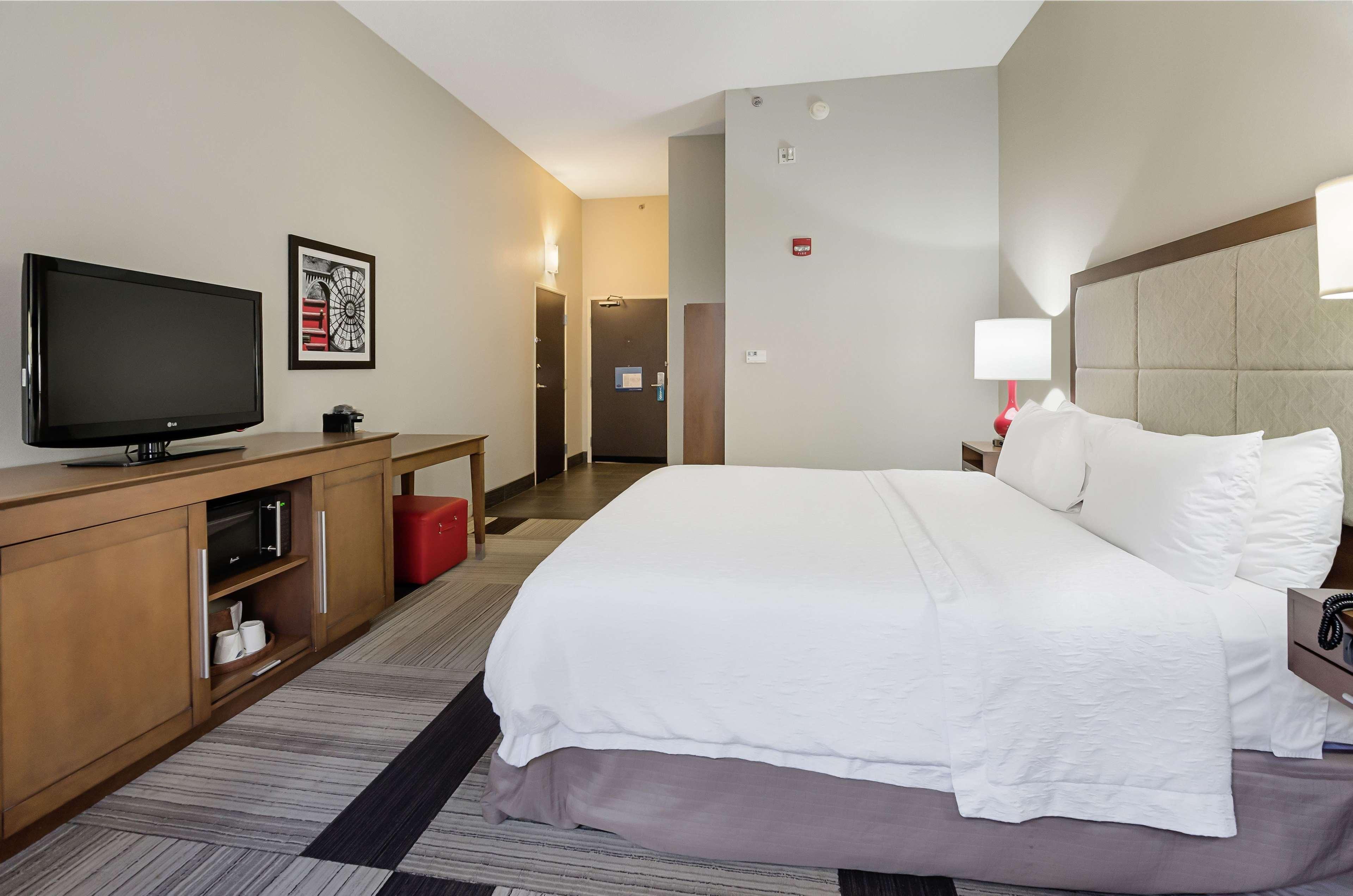 Hampton Inn Salem Eksteriør billede